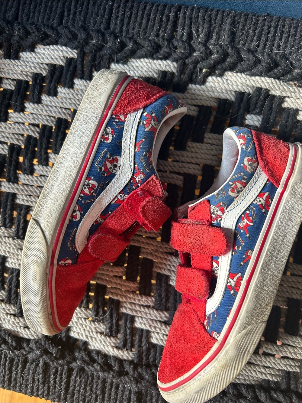 Boys red suede Santa Claus vans